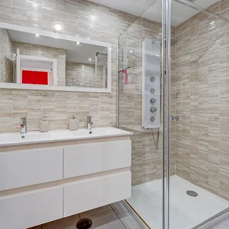 Apartment 14th Floor Panoramic View *