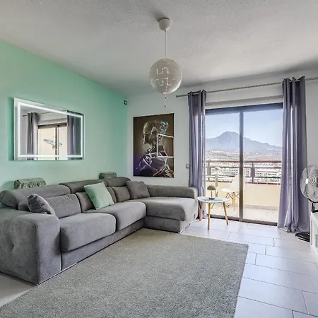 Apartment 14th Floor Sea View