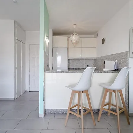 Apartment 14th Floor Panoramic View *